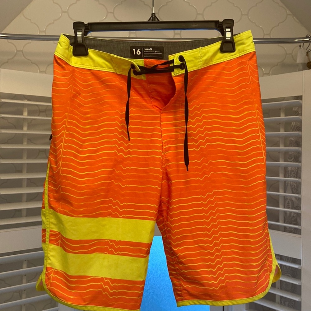 Hurley board shorts, boys size 16, side sip pocket, excellent condition